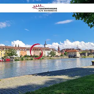 Alte Mainbrücke Apartment